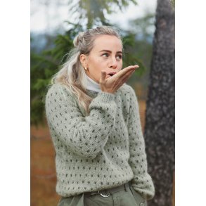 Sandnes Tiril 16 - nund Dame  - Enkeltopskrifter