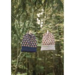 Hue og vanter med trer af Cecilie Skog. - Str. Dame