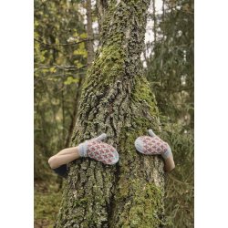 Hue og vanter med trer af Cecilie Skog. - Str. Dame