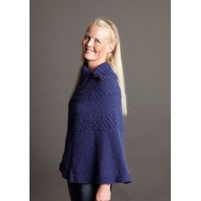 Dameponcho med smandsbobler.