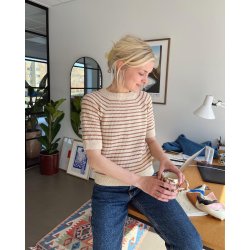 Friday Tee af PetiteKnit.