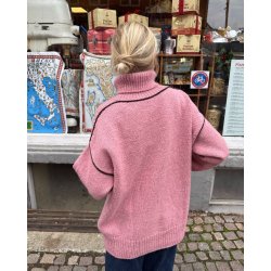 Linea Sweater af PetiteKnit